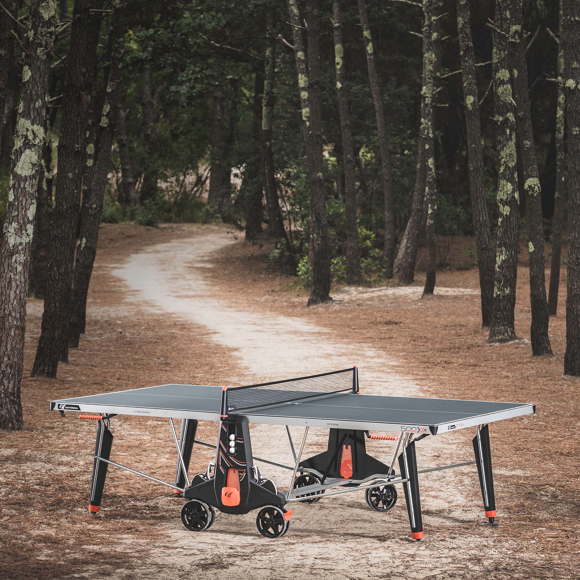 Cornilleau Performance 500X Rollaway Outdoor Table Tennis Table - Image 10