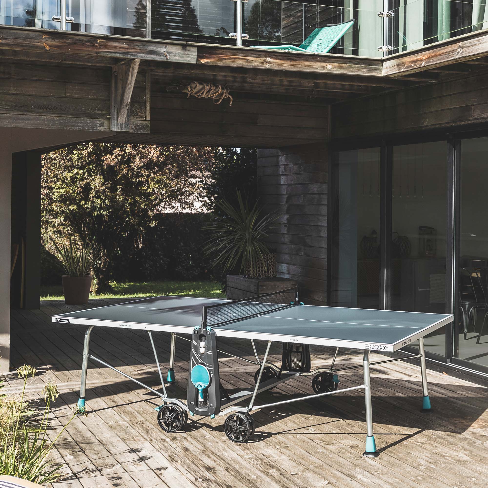 Cornilleau Sport 200X Rollaway Outdoor Table Tennis Table - Image 7