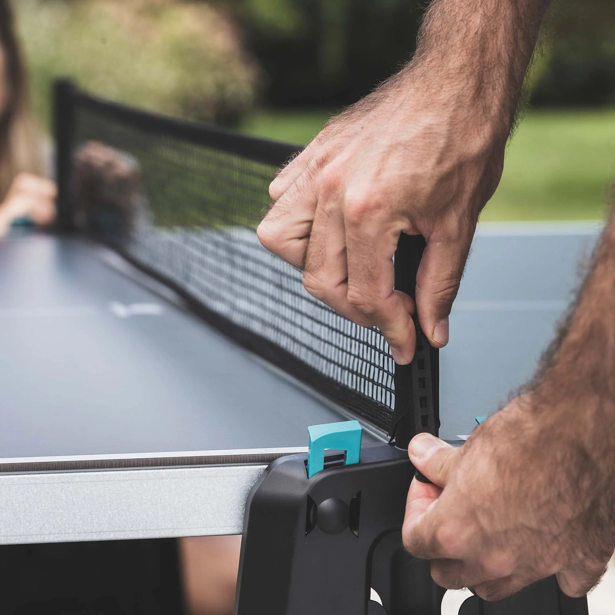 Cornilleau Sport 200X Rollaway Outdoor Table Tennis Table - Image 9