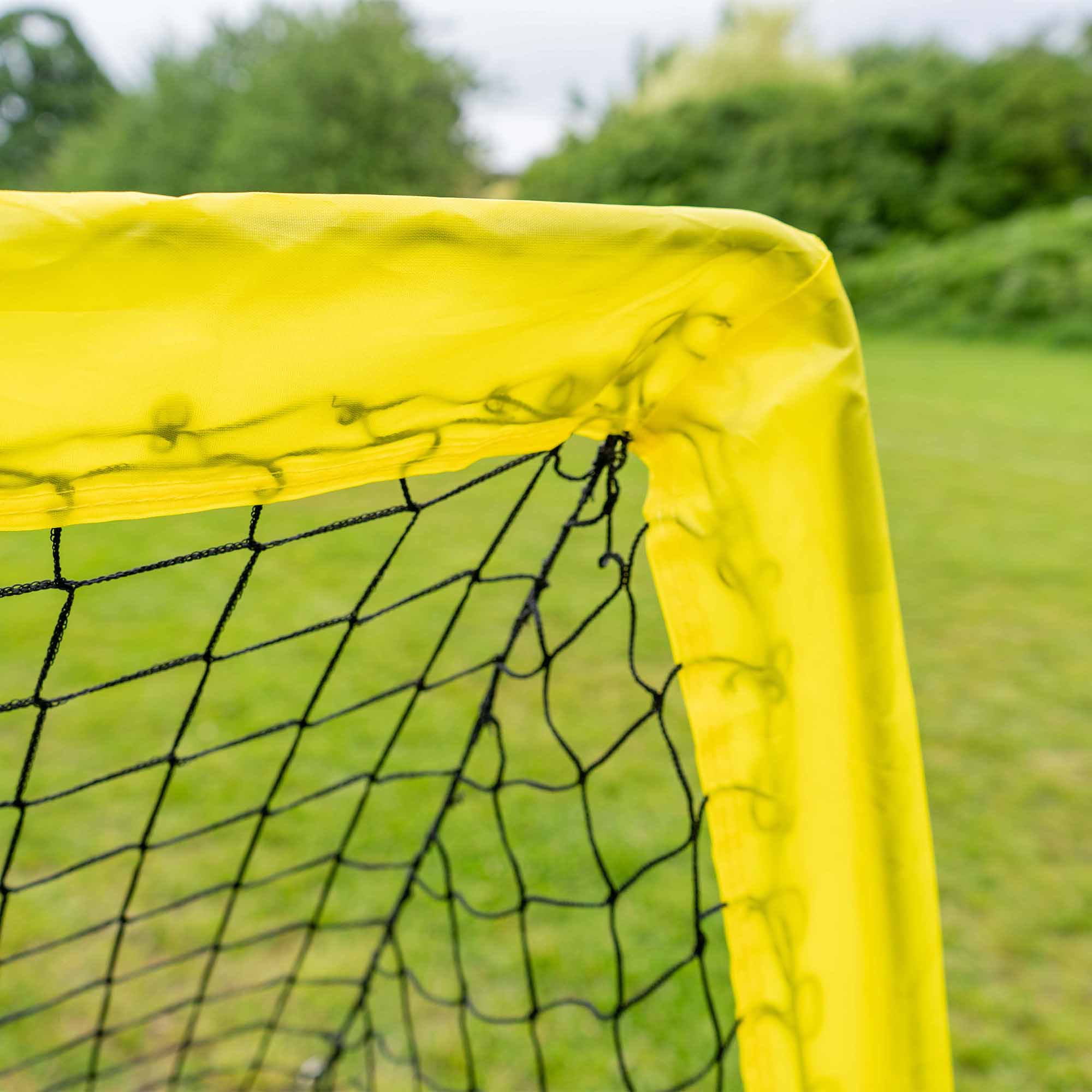 Kickmaster Fibreglass Flexi Football Goal - Image 6