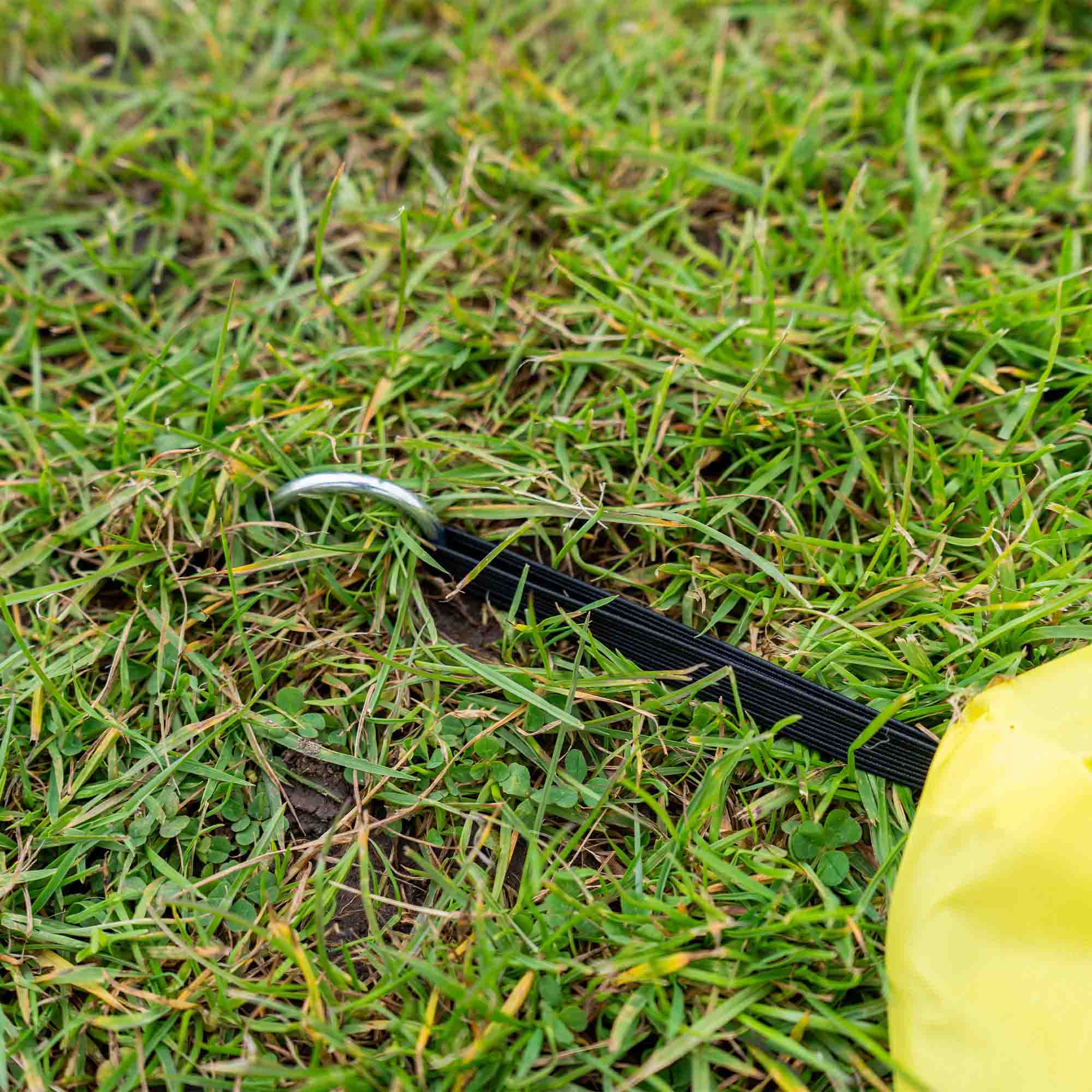 Kickmaster Fibreglass Flexi Football Goal - Image 8
