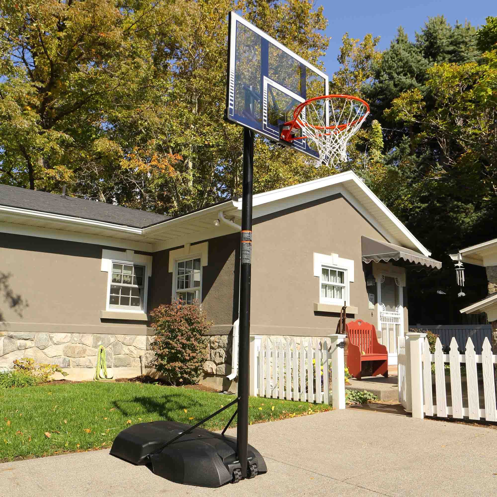 Lifetime Quick Adjust 44 inch Basketball System - Image 7