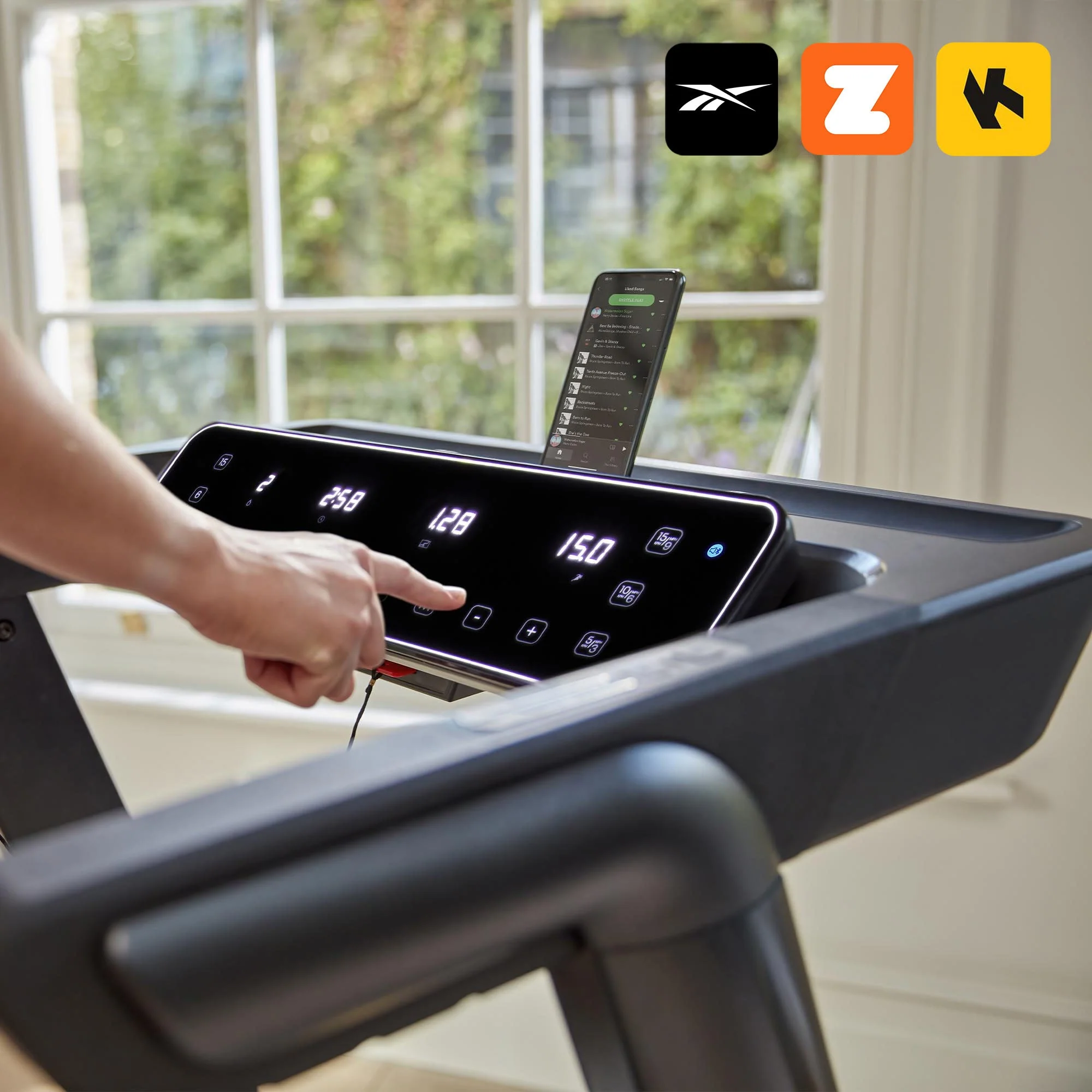 Reebok FR30z Floatride Treadmill - Image 13